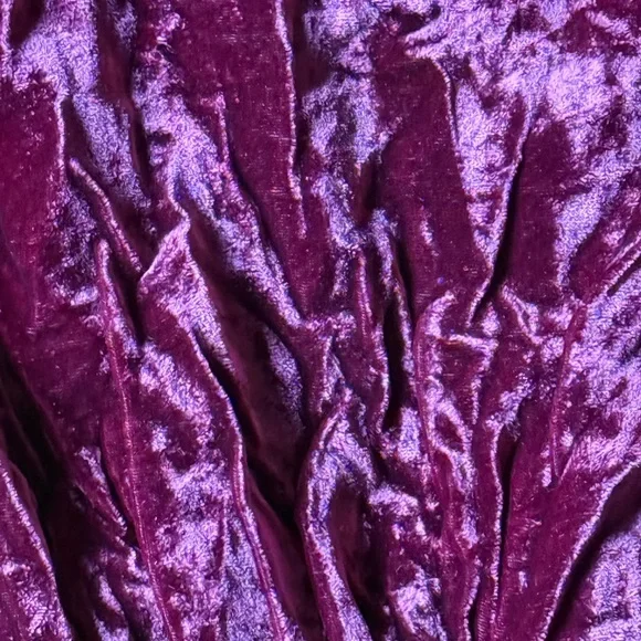 Crushed velvet top - Picture 3 of 7